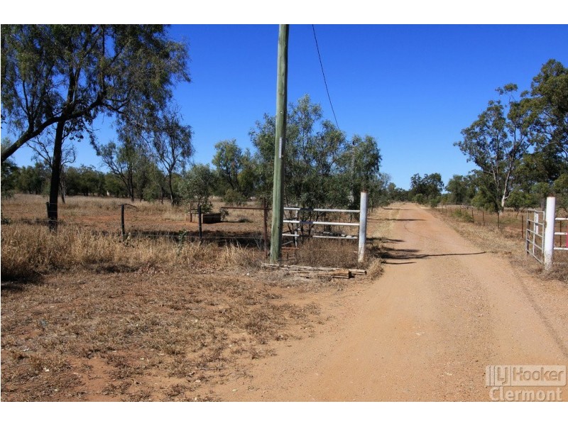 78 Old Showgrounds Road, Clermont QLD 4721