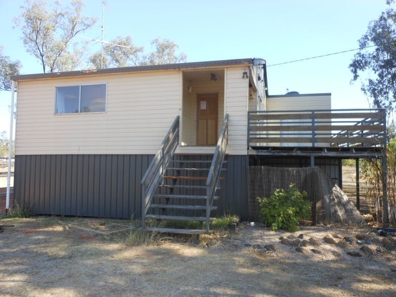69 Mimosa Street, Clermont QLD 4721