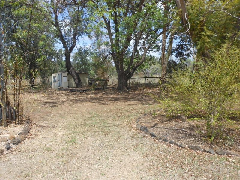 69 Mimosa Street, Clermont QLD 4721