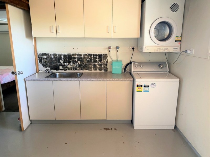 8 Palmer Court, Clermont QLD 4721