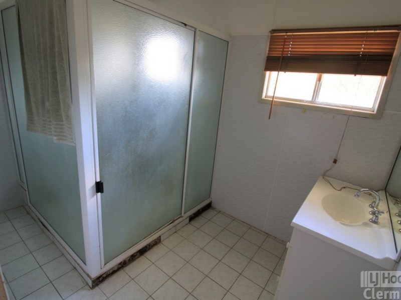 12 Karmoo Street, Clermont QLD 4721