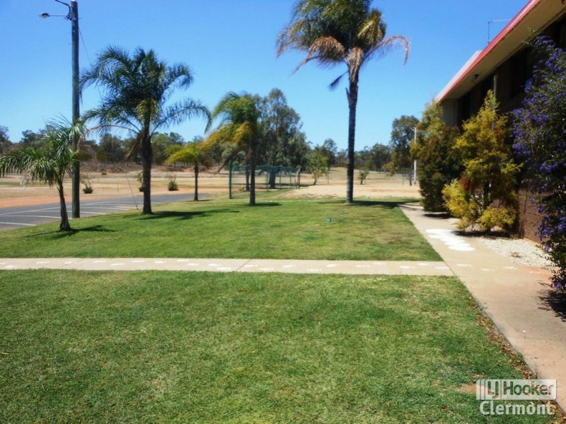 9 Jupiter Street, Clermont QLD 4721