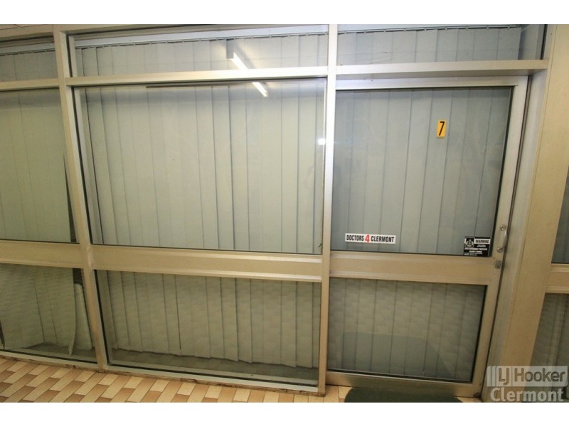 76 Capella Street, Clermont QLD 4721