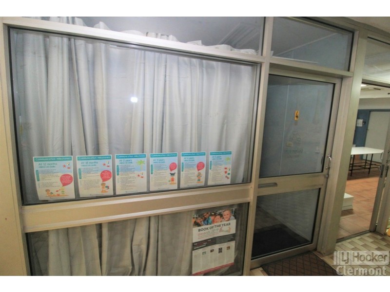 76 Capella Street, Clermont QLD 4721