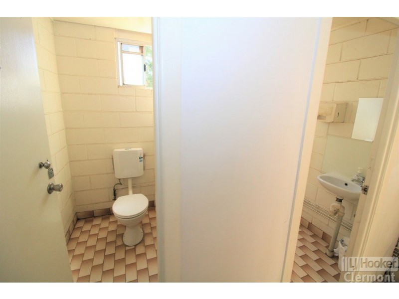 76 Capella Street, Clermont QLD 4721
