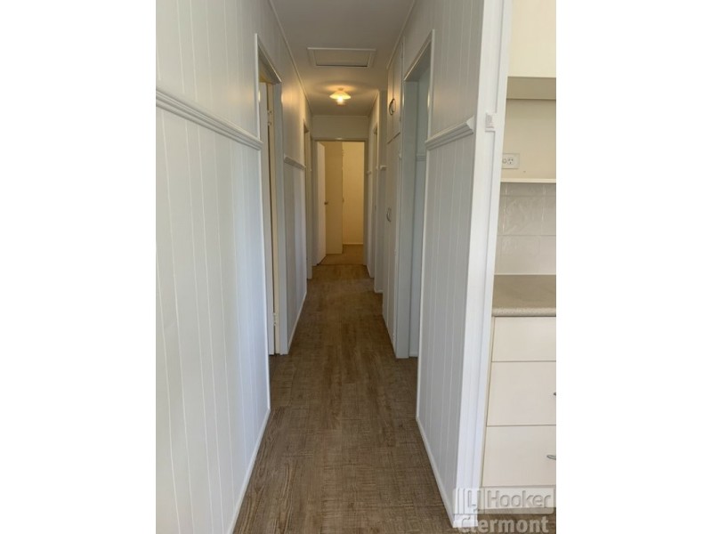 20 Douglass Street, Clermont QLD 4721