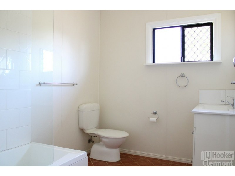 36 French Street, Clermont QLD 4721