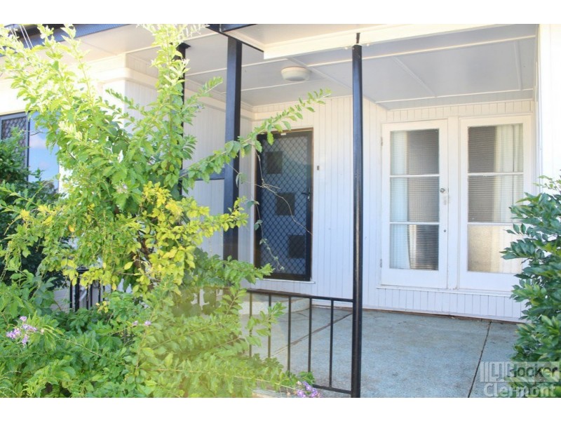 36 French Street, Clermont QLD 4721