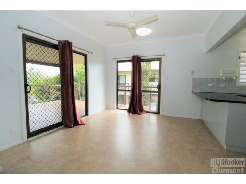 4 East Street, Clermont QLD 4721