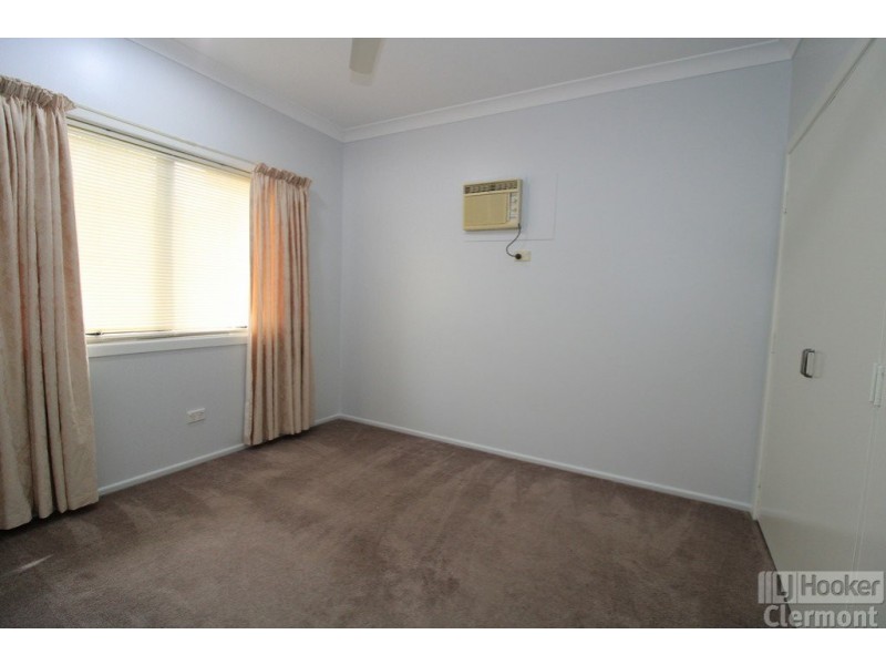 4 East Street, Clermont QLD 4721