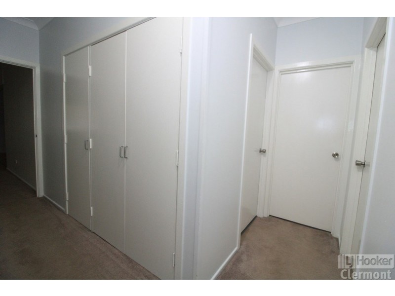 4 East Street, Clermont QLD 4721