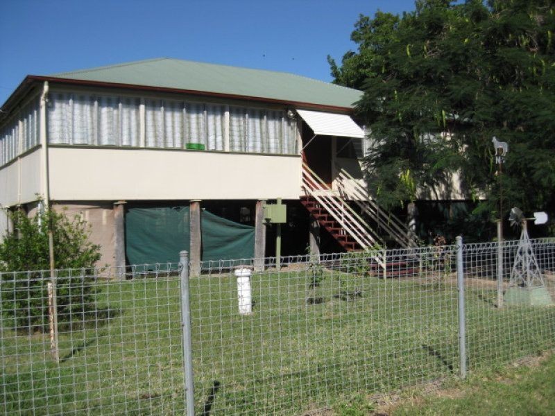 31 Kitchener Street, Clermont QLD 4721