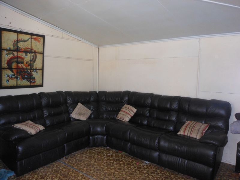 31 Kitchener Street, Clermont QLD 4721