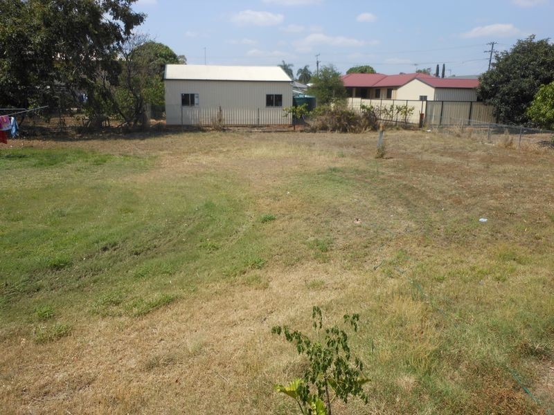 31 Kitchener Street, Clermont QLD 4721