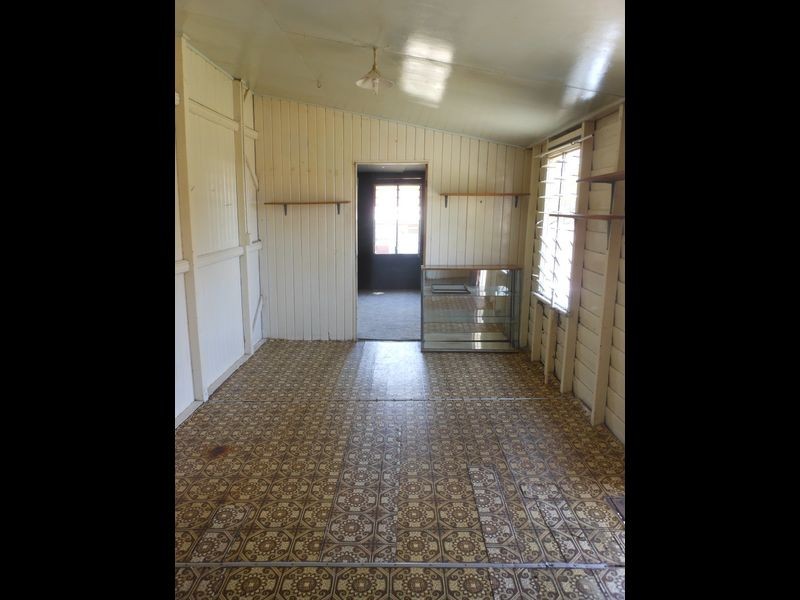 31 Kitchener Street, Clermont QLD 4721