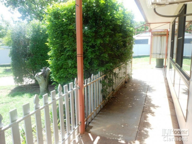 13 Athol Court, Clermont QLD 4721