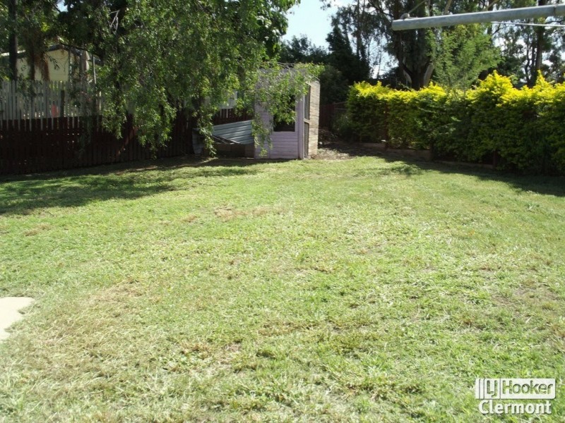 13 Athol Court, Clermont QLD 4721