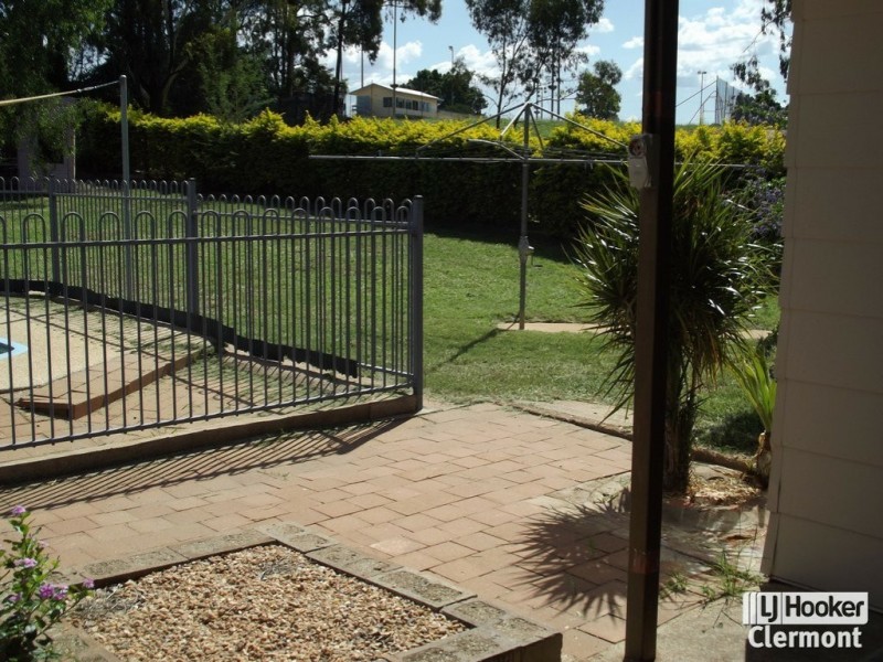 13 Athol Court, Clermont QLD 4721