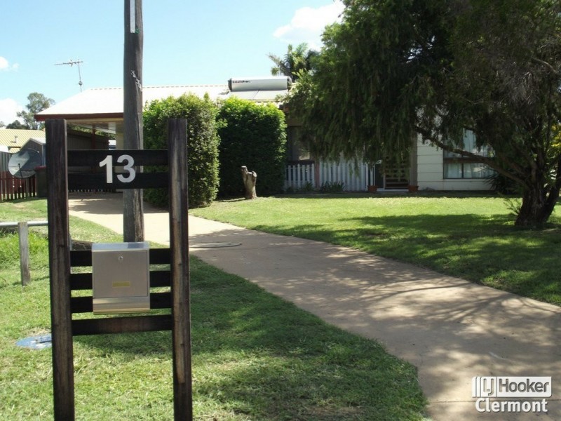 13 Athol Court, Clermont QLD 4721