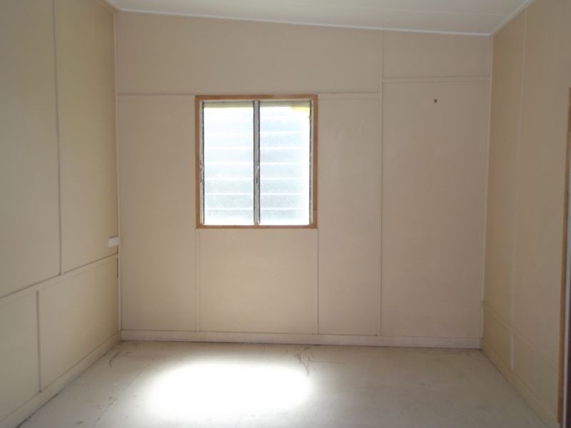 4 Herschel Street, Clermont QLD 4721