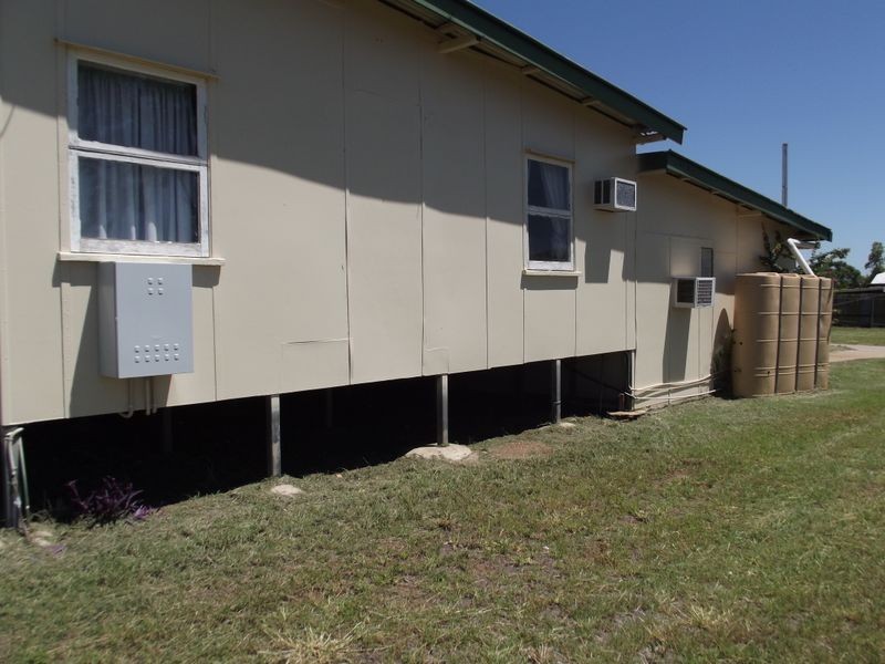 4 Herschel Street, Clermont QLD 4721