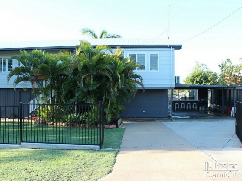 10 Athol Court, Clermont QLD 4721