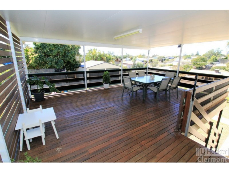 12 Samson Street, Clermont QLD 4721