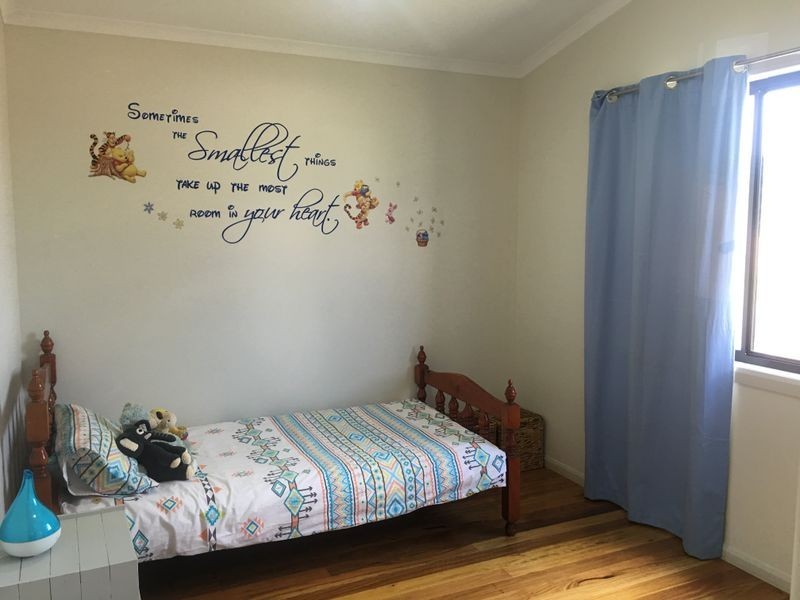 12 Nugget Lane, Clermont QLD 4721