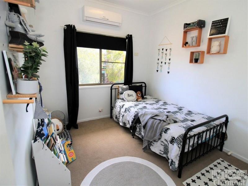 8 Mimosa Street, Clermont QLD 4721