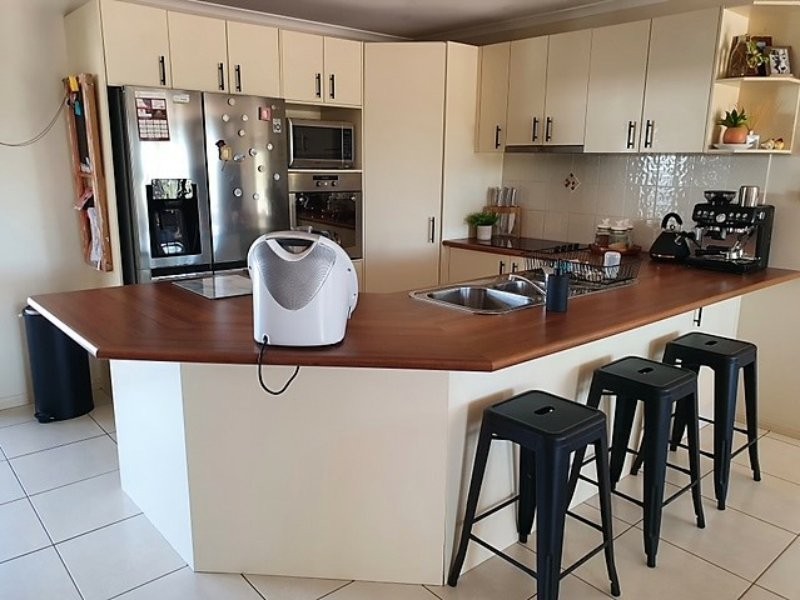 2 Tropic Street, Clermont QLD 4721