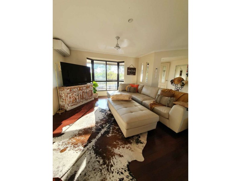 2 Tropic Street, Clermont QLD 4721