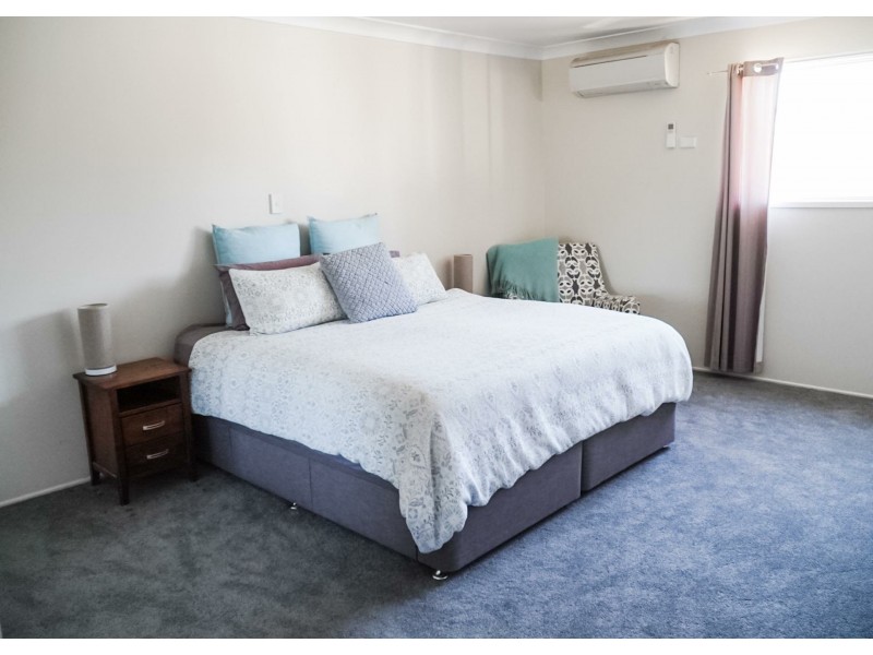 17 Lavarack Street, Clermont QLD 4721