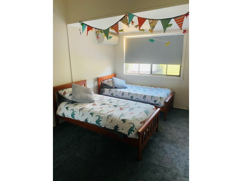 17 Lavarack Street, Clermont QLD 4721