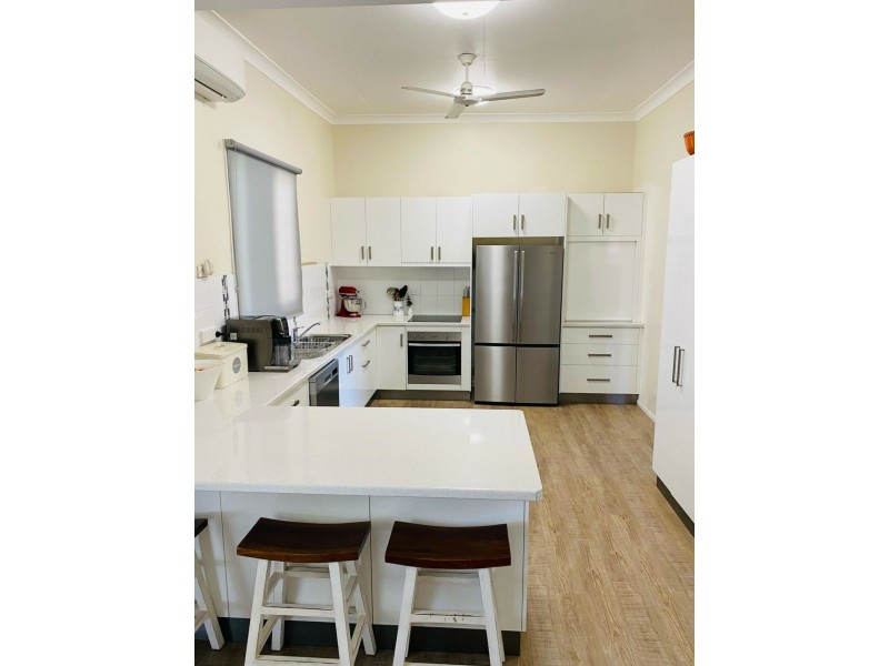 17 Lavarack Street, Clermont QLD 4721