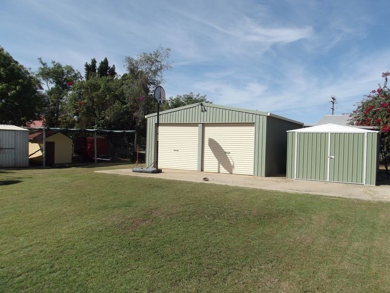 43 Sirius Street, Clermont QLD 4721