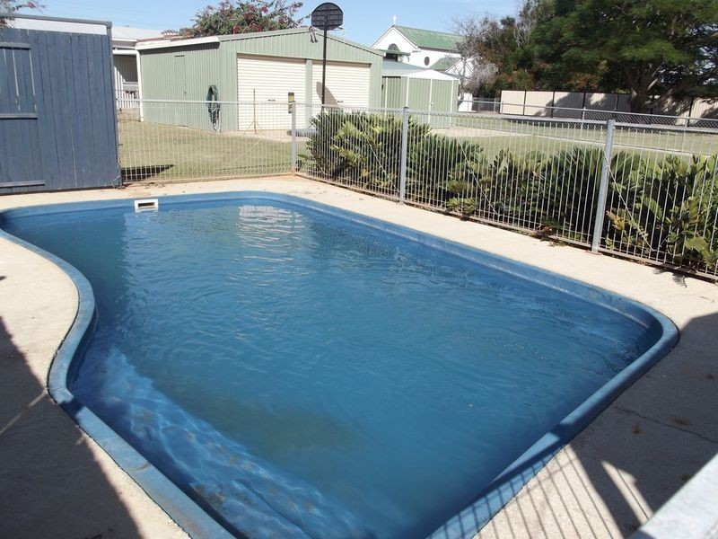 43 Sirius Street, Clermont QLD 4721