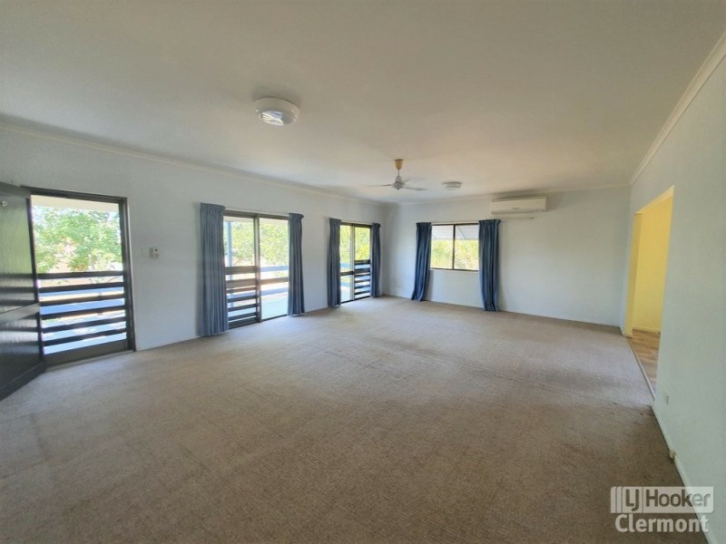 12 Hetherington Street, Clermont QLD 4721
