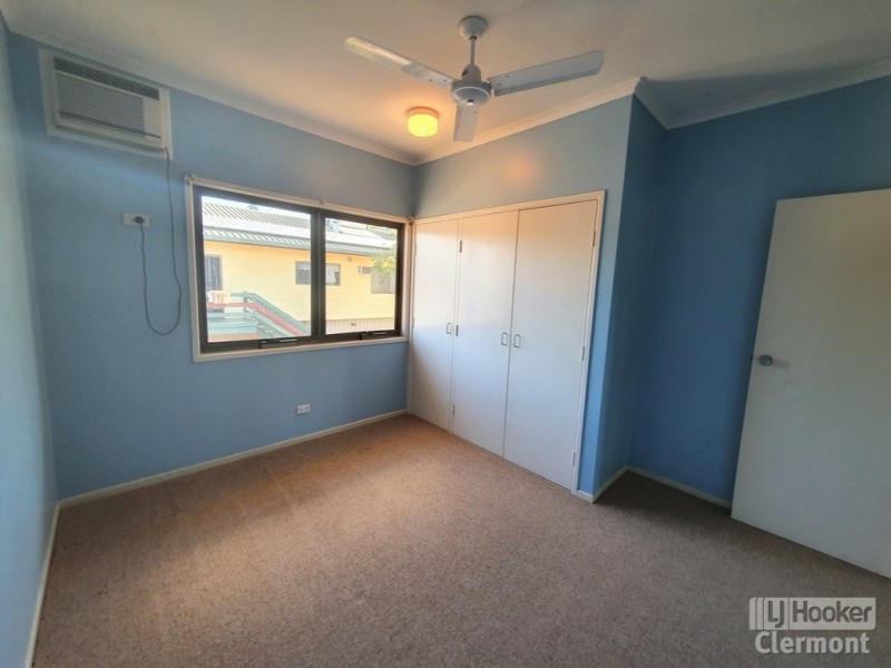 12 Hetherington Street, Clermont QLD 4721