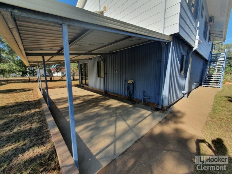 12 Hetherington Street, Clermont QLD 4721