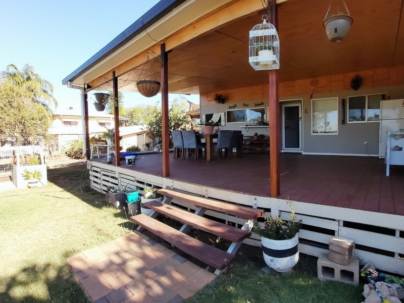 28 Douglass Street, Clermont QLD 4721