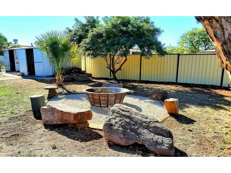 28 Douglass Street, Clermont QLD 4721