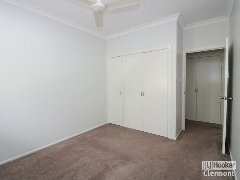 4 East Street, Clermont QLD 4721