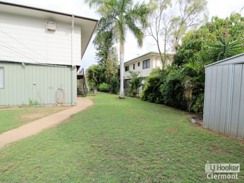 4 East Street, Clermont QLD 4721