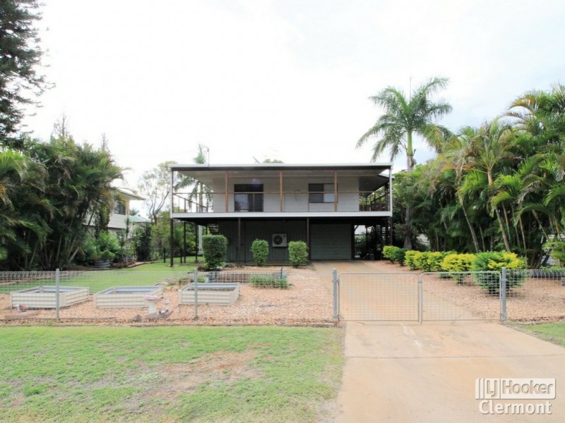 4 East Street, Clermont QLD 4721