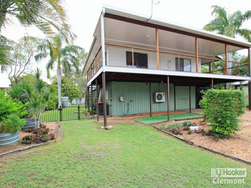 4 East Street, Clermont QLD 4721