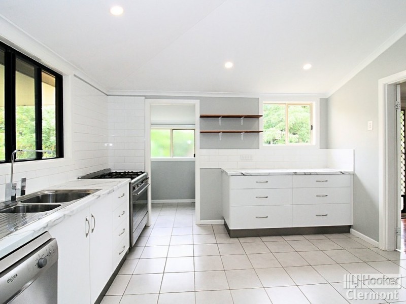 3 Douglass Street, Clermont QLD 4721