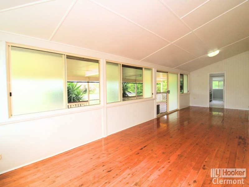 3 Douglass Street, Clermont QLD 4721