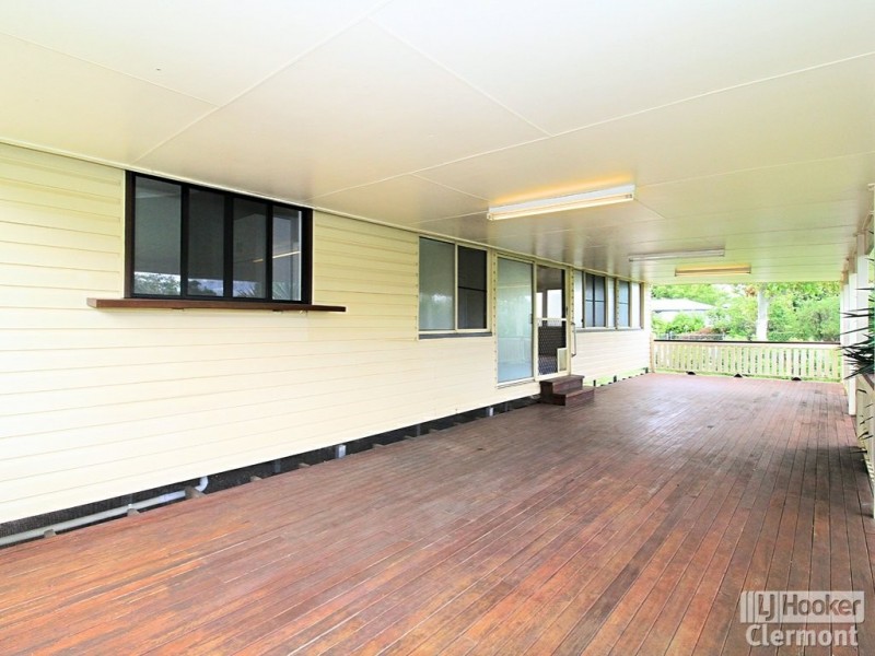 3 Douglass Street, Clermont QLD 4721