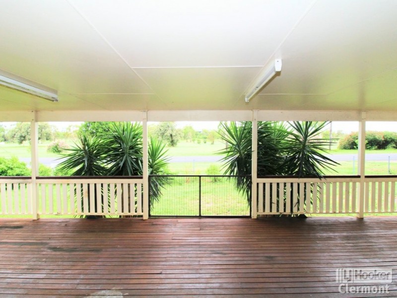 3 Douglass Street, Clermont QLD 4721