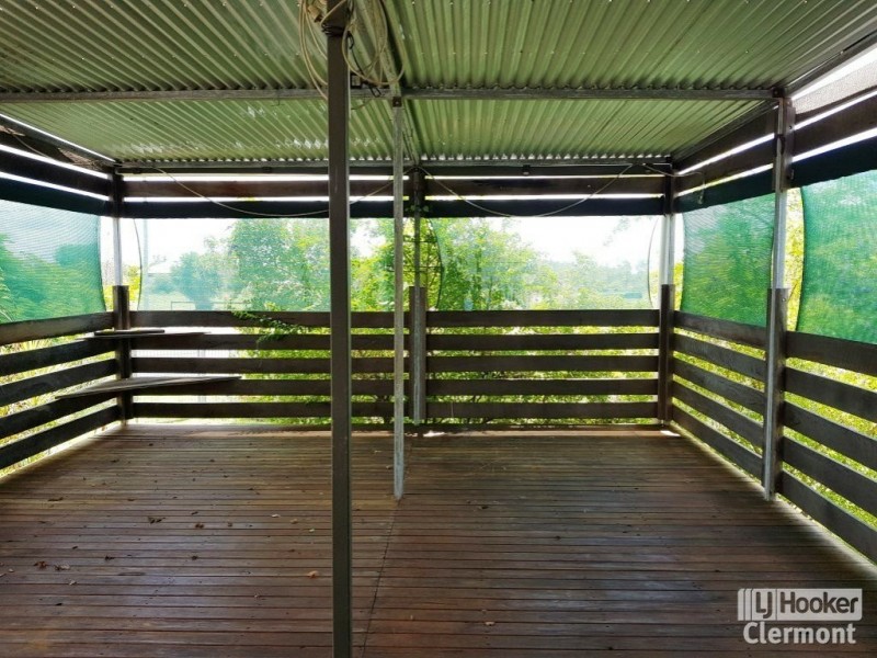 75 Melrose Drive, Clermont QLD 4721